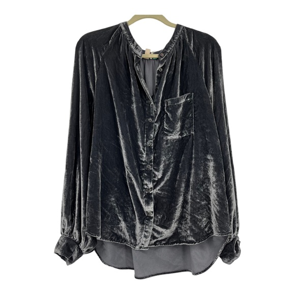 Anthropologie Tops - Anthropologie Pilcro Grey Crushed Velvet Button Up Blouse Size 1X